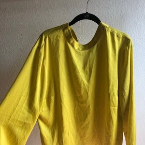 Banana Republic long sleeve sateen Blouse